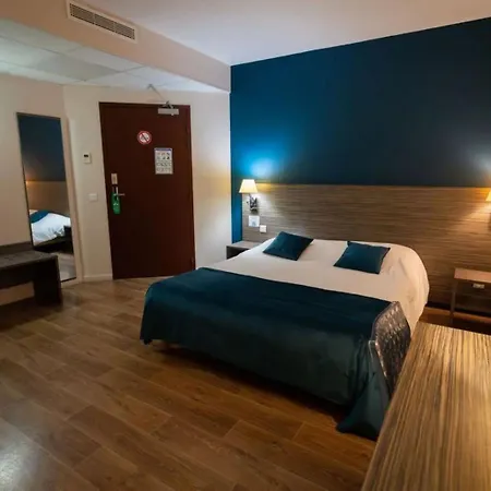 Caiman Hotel