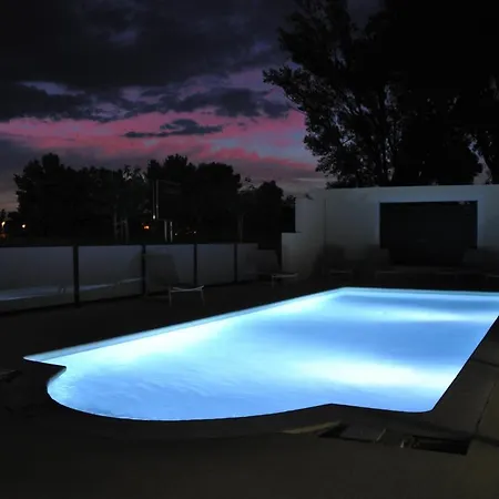 Le Caiman 3*