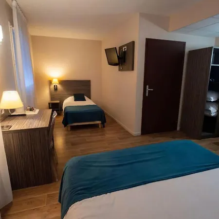 Caiman Hotel 3*