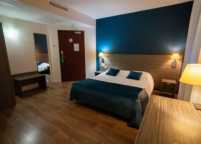 Caiman Hotel